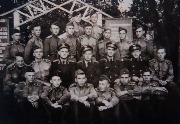 1952 Пешков в звене.jpg